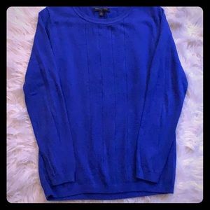 Banana republic women’s cobalt blue sweater